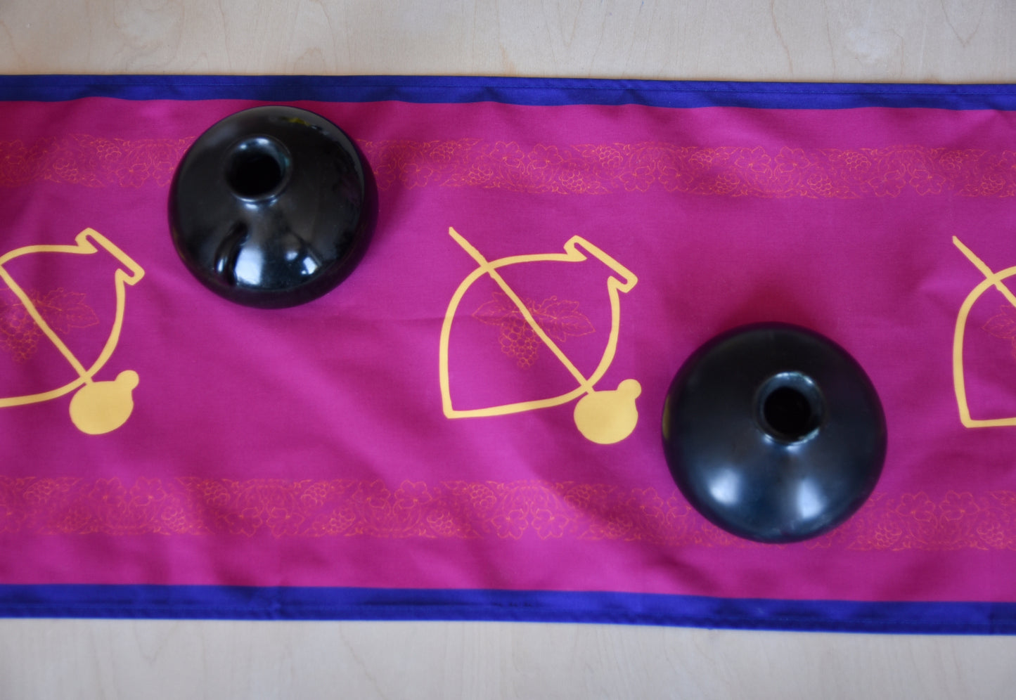 Saperavi table runner by Kirke – elegant Georgian home decor inspired by deep red Saperavi wine