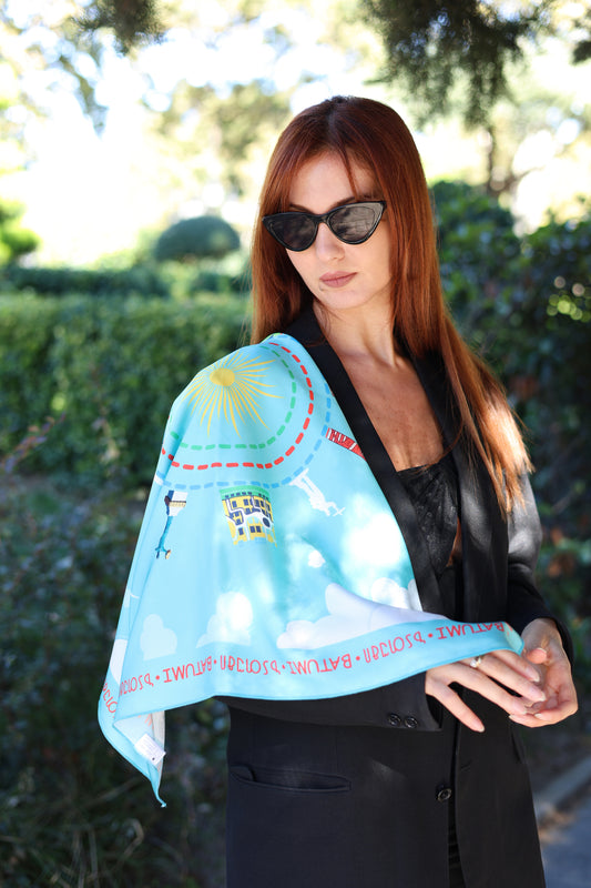 კირკეს შარფი - ბათუმის მზის ქვეშ –  ზომა : 70×70 სმ.
დამზადებულია საქართველოში