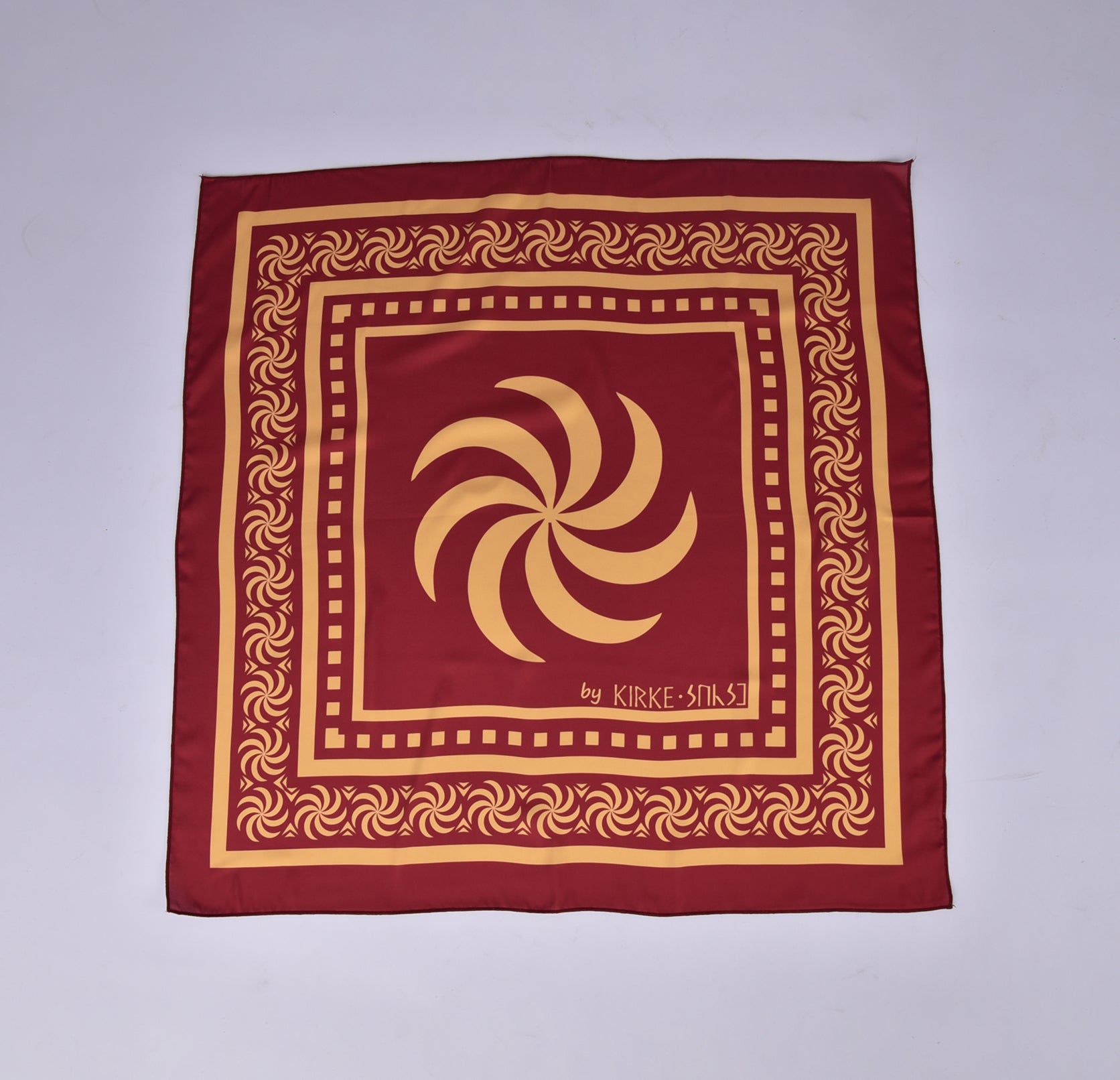 კირკეს აბრეშუმის შარფი „ბორჯღალი“ – სრული ხედით, ტრადიციული სიმბოლიკით