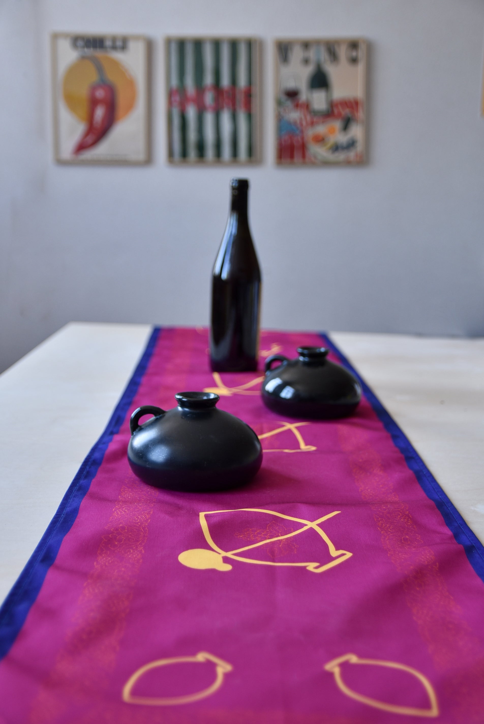 Saperavi table runner by Kirke – elegant Georgian home decor inspired by deep red Saperavi wine